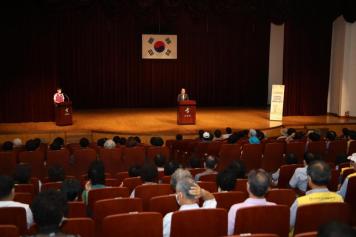 노인일자리 및 사회활동지원 참여자 교육 사진